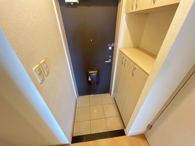プランドール 玄関