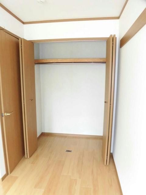 Ｓフィオーレ　Ⅰ（102） 収納