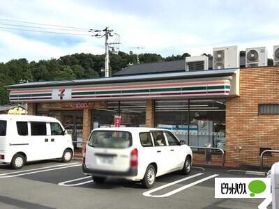 セブンイレブン清水町中徳倉店：451m