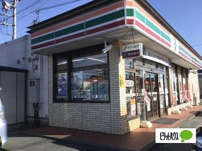 セブンイレブン御殿場永原店：332m