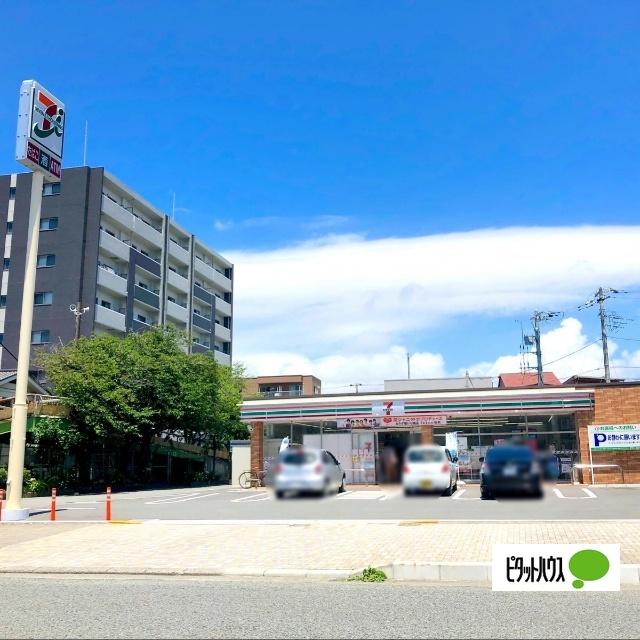 セブンイレブン沼津白銀店：577m