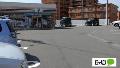 セブンイレブン三島北上店：294m