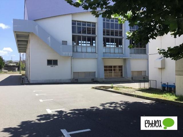 沼津市立大岡中学校：1488m