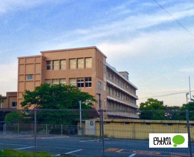 富士市立富士川第一中学校：2176m