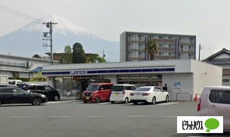 ローソン富士宮中原店：654m