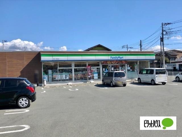 ファミリーマート富士川成島店：150m
