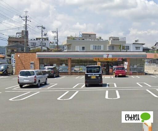 セブンイレブン富士宮朝日町店：369m
