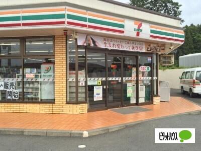 セブンイレブン御殿場板妻店：712m