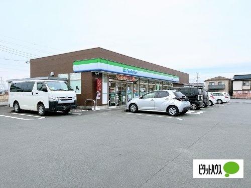 ファミリーマート三島中島店：626m