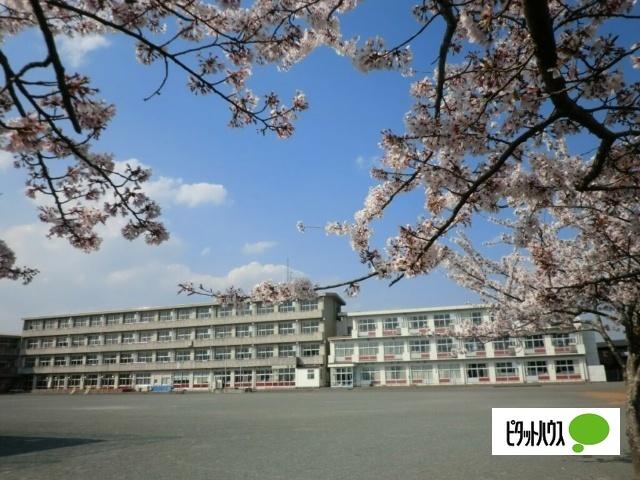 御殿場市立御殿場南小学校：2175m