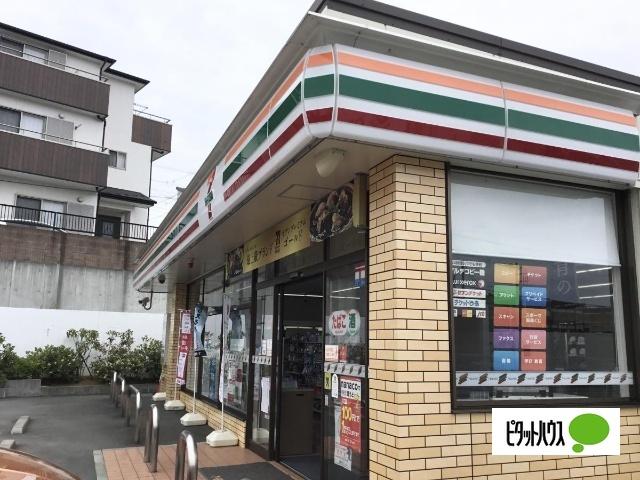 セブンイレブン沼津岡一色北店：458m