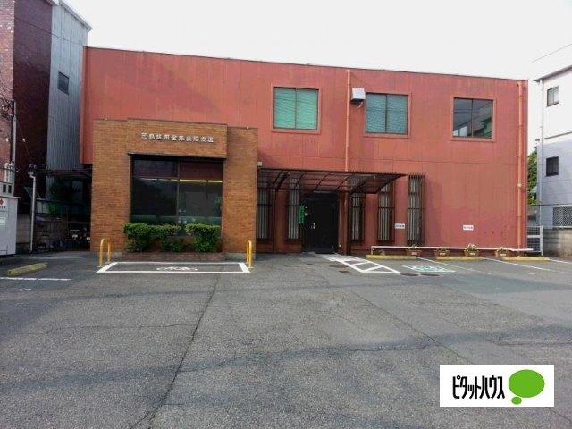 三島信用金庫大場支店：763m