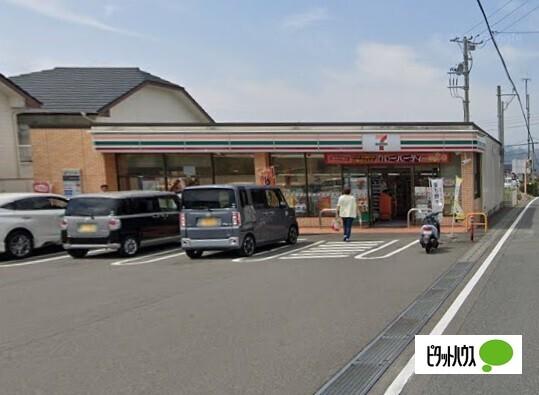 セブンイレブン富士宮万野原西店：264m