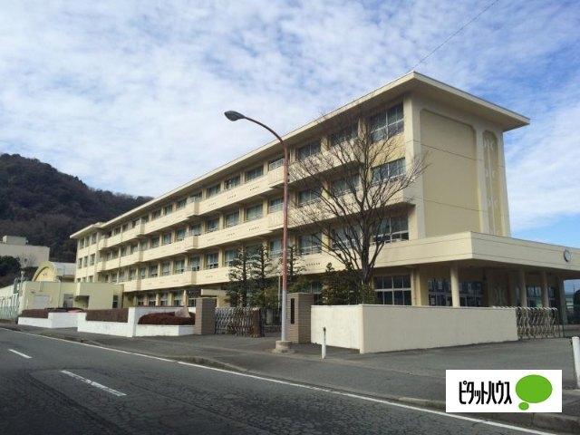 清水町立南中学校：1924m