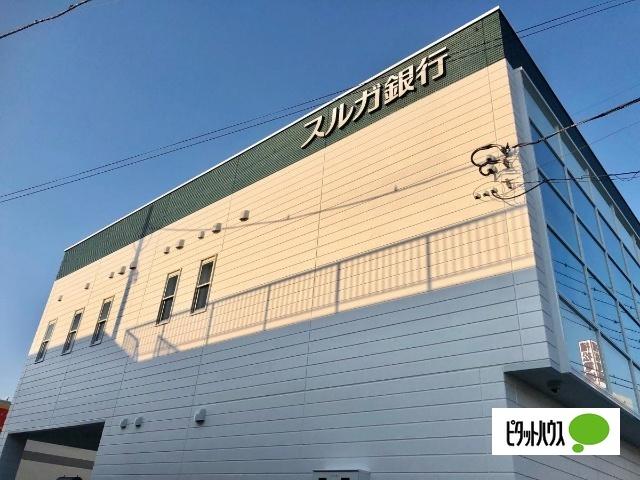 スルガ銀行富士吉原支店：784m