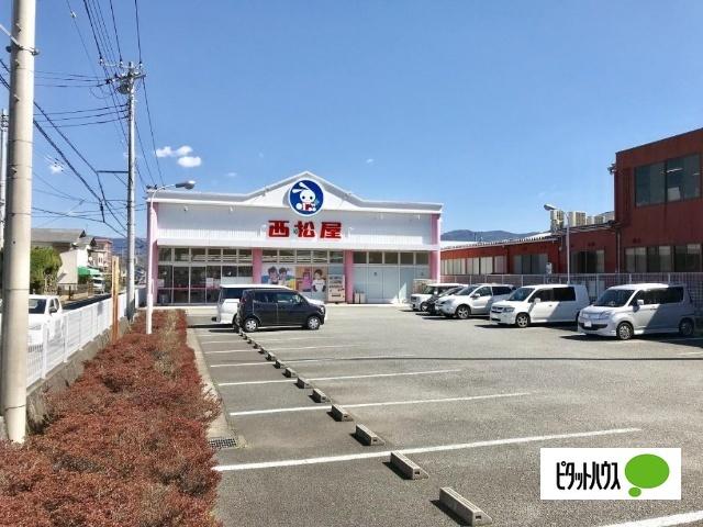 西松屋三島店：497m
