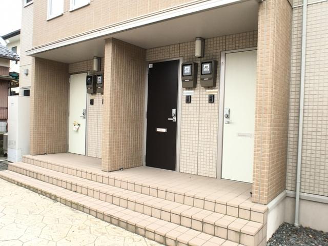シャルマンピーチ　A（202） エントランス