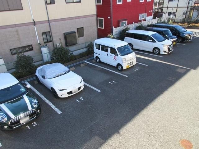 サンハイムカワムラ（205） 駐車場