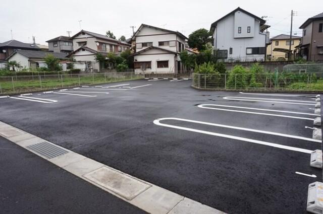 プランドールⅡ（102） 駐車場