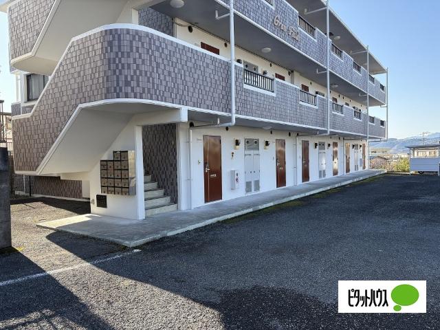 ＧｒａｎＦｉｅｌｄｓ（１０２） エントランス