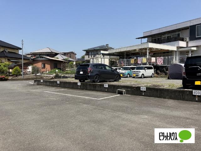 ヴィラ富士（２０１） 駐車場