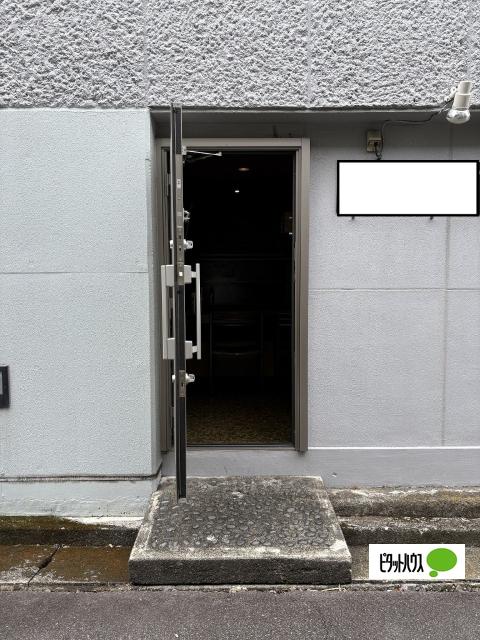富士市中央町山本ビル（１Ｆ） エントランス