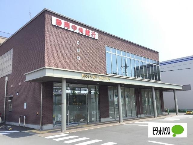 静岡中央銀行沼津北支店：595m