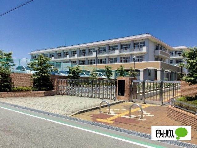 富士市立伝法小学校：1031m