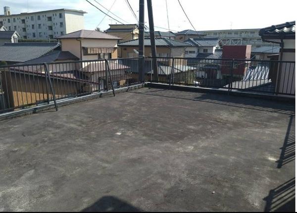 富士市石坂の中古一戸建て バルコニー