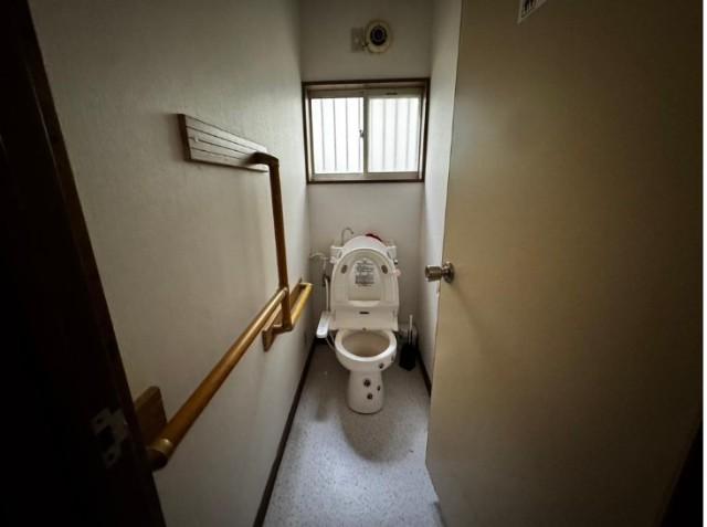 富士宮市内房中古戸建 トイレ