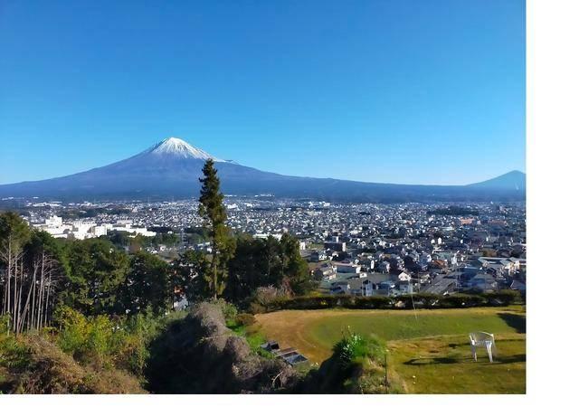 富士山と夜景のキャンプ場桂の森CAMPERS　FIELD