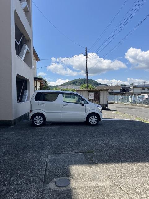 富士宮パレスマンション 駐車場