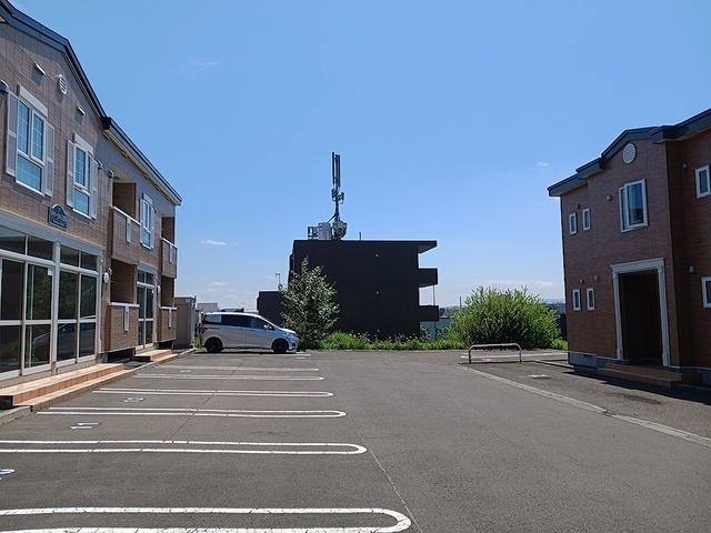 フォーレストヒルズ参番館（104） 駐車場