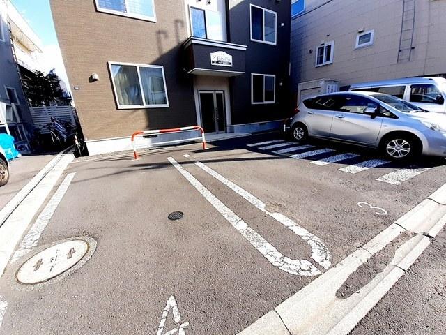 イーストピア（102） 駐車場