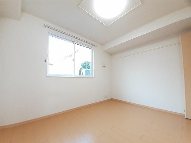 フィールドＳＫ（103） 室内