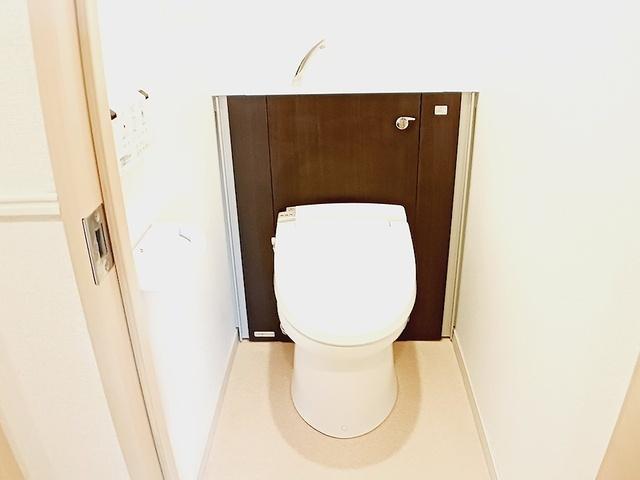 ソレイユ西町Ａ（102） トイレ