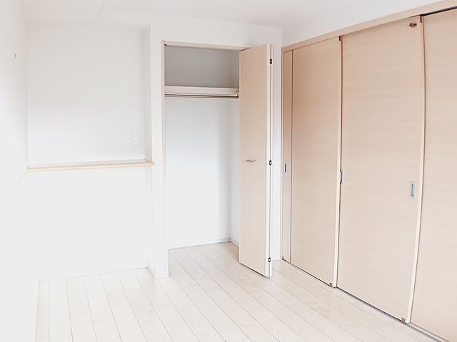 ソレイユ西町Ａ（102） 室内