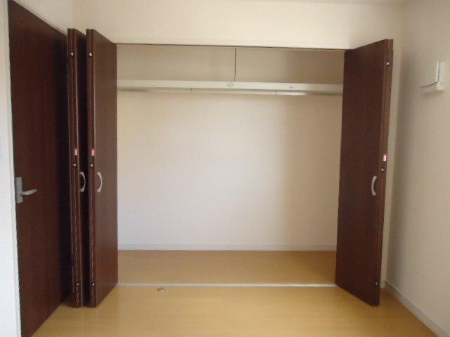 モンクール　山の手 収納