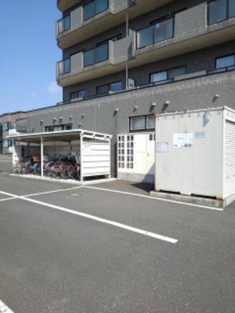 溝ビルⅦ２０００（204） 駐車場