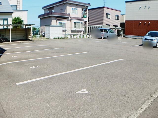 ビューシャトーⅡ（202） 駐車場