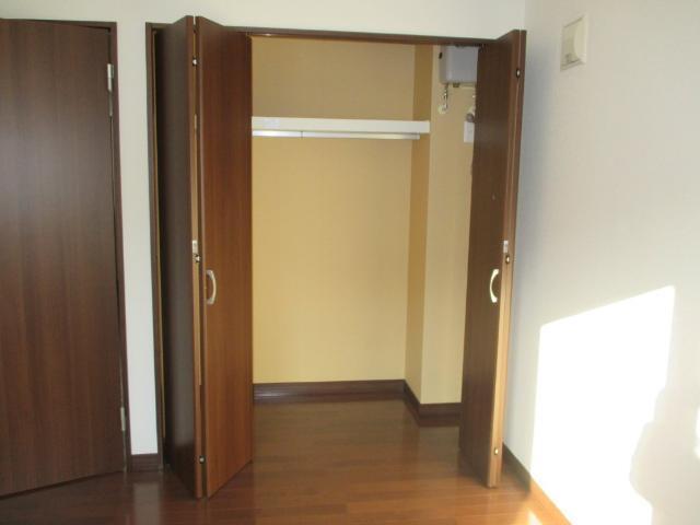 ロイヤルヒルズ　Ｂ棟 部屋画像