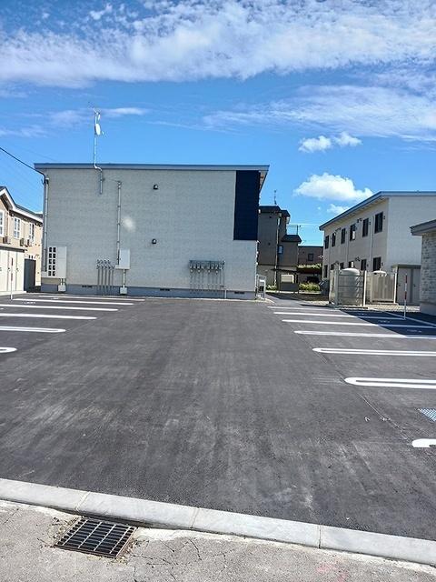 カーサ　ルーナ（104） 駐車場