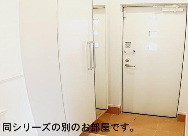 ノーブル　ビュー（102） 玄関
