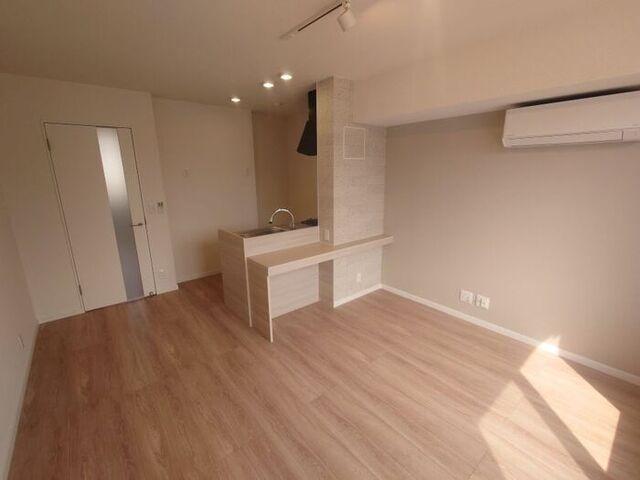 first sky L（202） 部屋画像