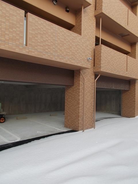 プラシード北円山（601） 駐車場