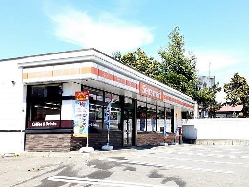 セイコーマート岩見沢東店：500m