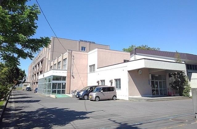 拓北小学校：450m