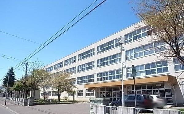 新琴似北小学校：350m