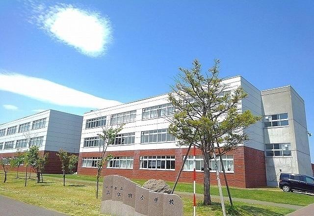 上江別小学校：600m