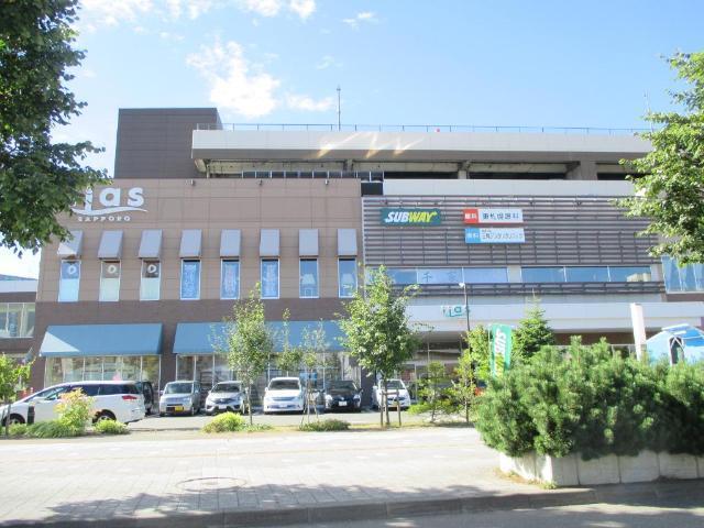 マックハウスイーアス札幌店：1123m